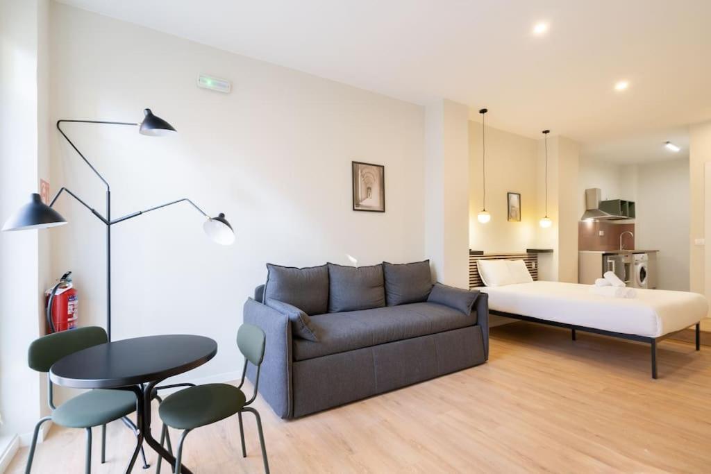 Ideal Flat For 2 Pax -F Fpo1 Madri Exterior foto